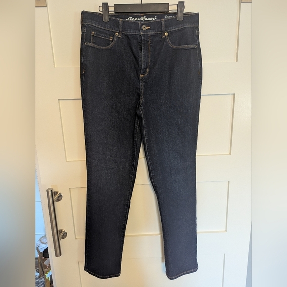Eddie Bauer Voyager High-rise straight jeans. Dark wash denim in a size 12. - Picture 1 of 6